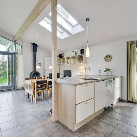 Freding - 250m To The Fjord By Interhome Feriehus