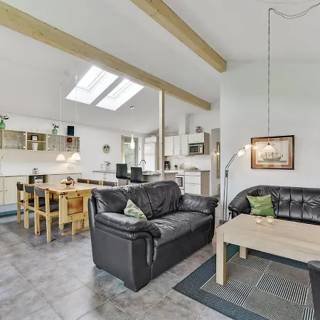 Freding - 250m To The Fjord By Interhome Feriehus Børkop